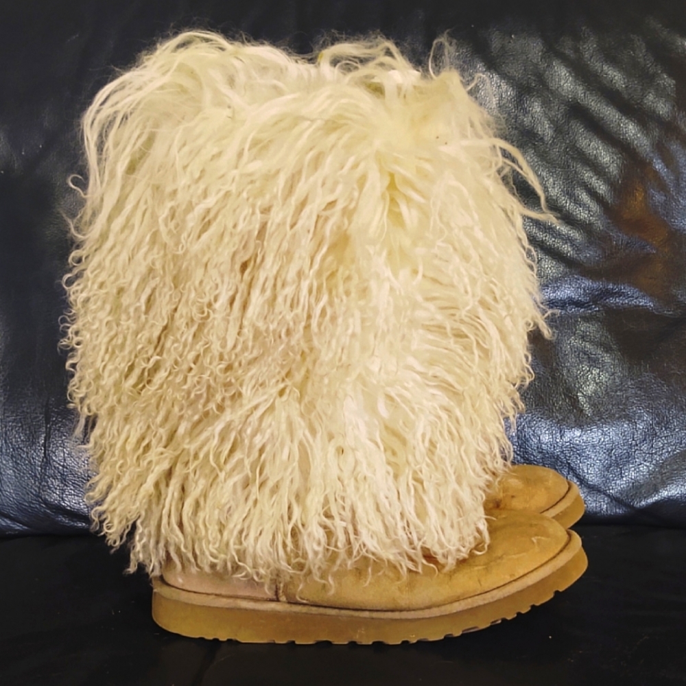 UGG Sheepskin Mongolian Tall Boots Size 8 Sand/Tan